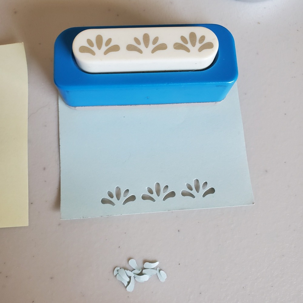 All Night Media Triple Floral Fan Border Paper Punch Blue White Craft Tool